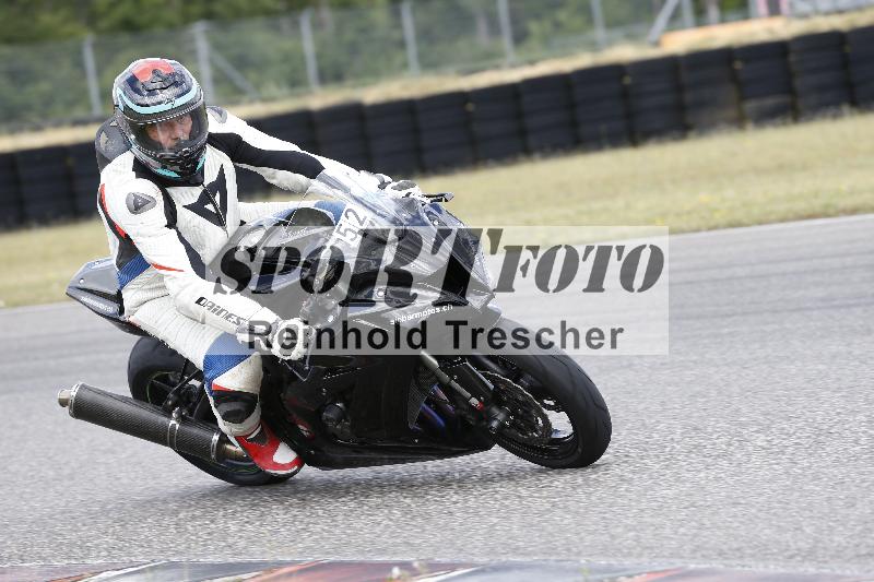 /19 26.05.2025 FREERIDE Training ADR/Gruppe M/52